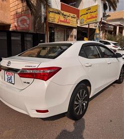 تۆیۆتا کۆرۆلا